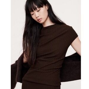 Banana Republic Ribbed Boat Neck Top‎ Women's Size Extra Small XS Brown Knit